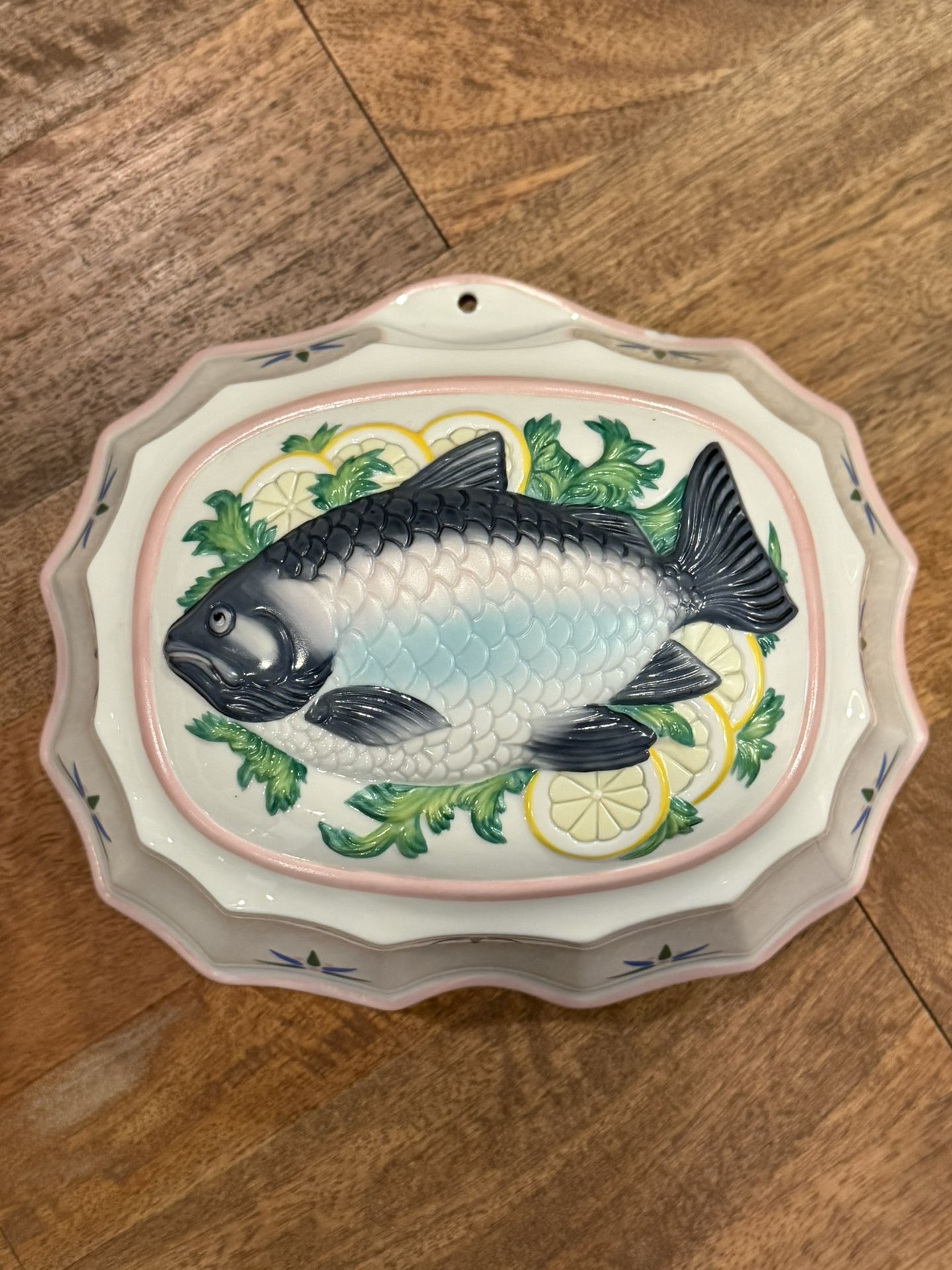 Le Cordon Bleu Fish Mold