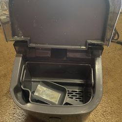 Ice Maker 