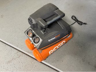 RIDGID 4.5 Gal Air Compressor