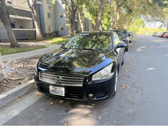 2010 Nissan Maxima SV
