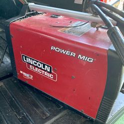 Lincoln 180 Dual Power Mig Welder 120/240v In Great Condition 