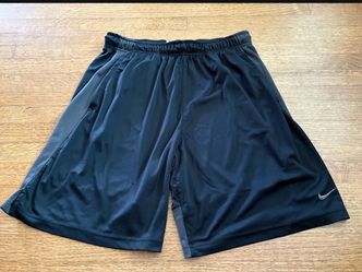 Men’s Nike shorts size  XL