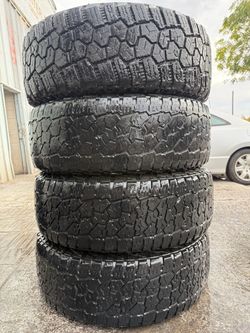 LT275/65R20 4 used tires cooper