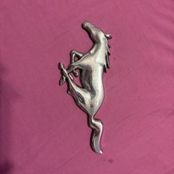 2005 2006 2007 2008 2009 Used Ford Mustang Running Chrome Grille Emblem