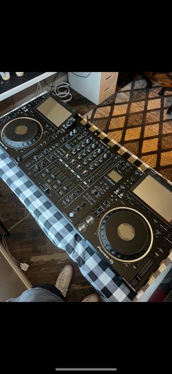 Set of CDJ 3000s and A9 Mixer, Cords, 2 Flight Cases