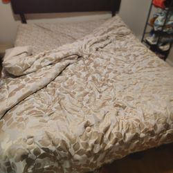 Queen bed Frame W/Mattress And Headboard 