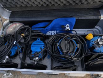 ARRI 4-Light Arrilite 1000 Professional Lighting Kit
