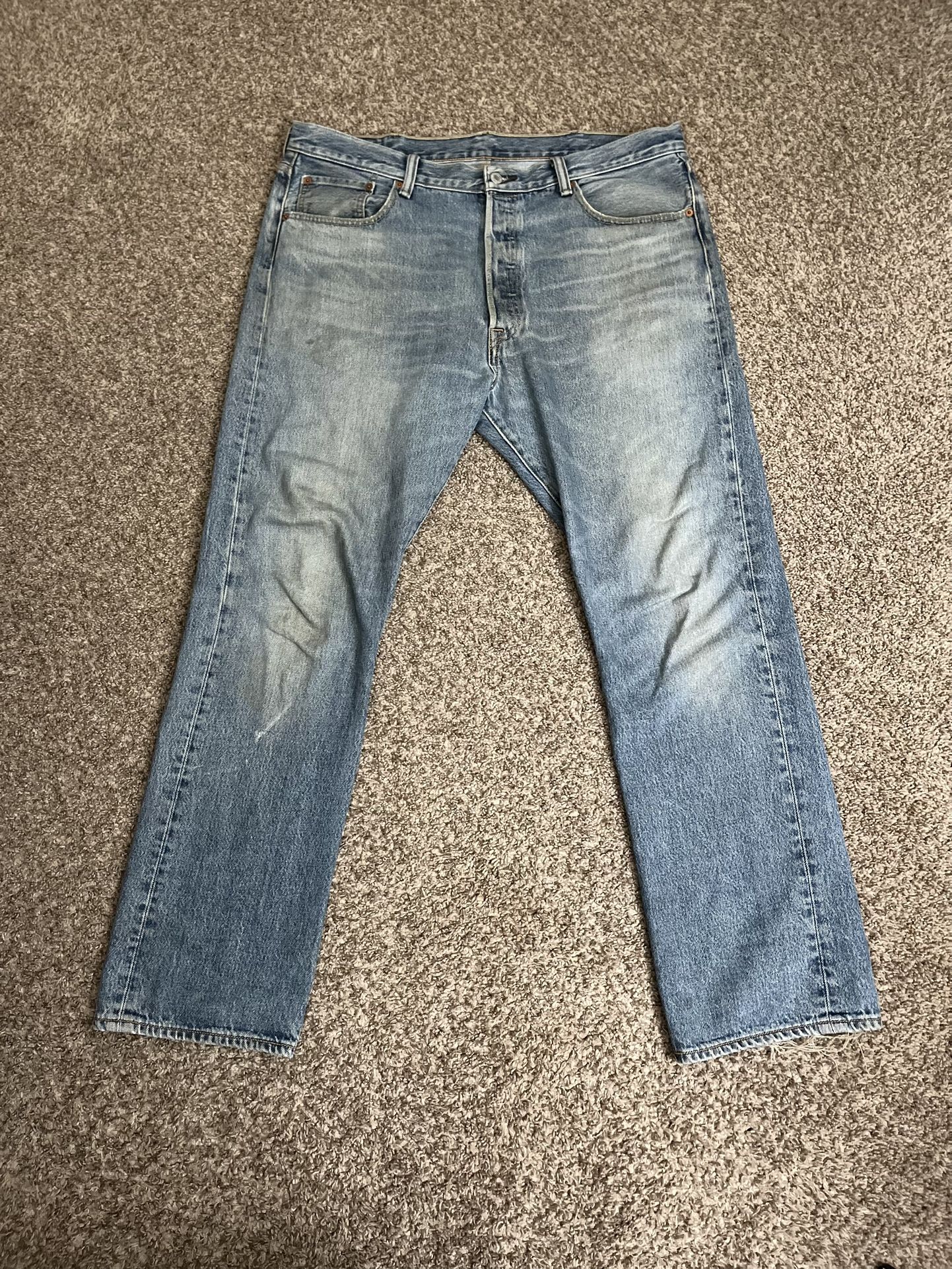 Blue 501 Levi’s Jeans