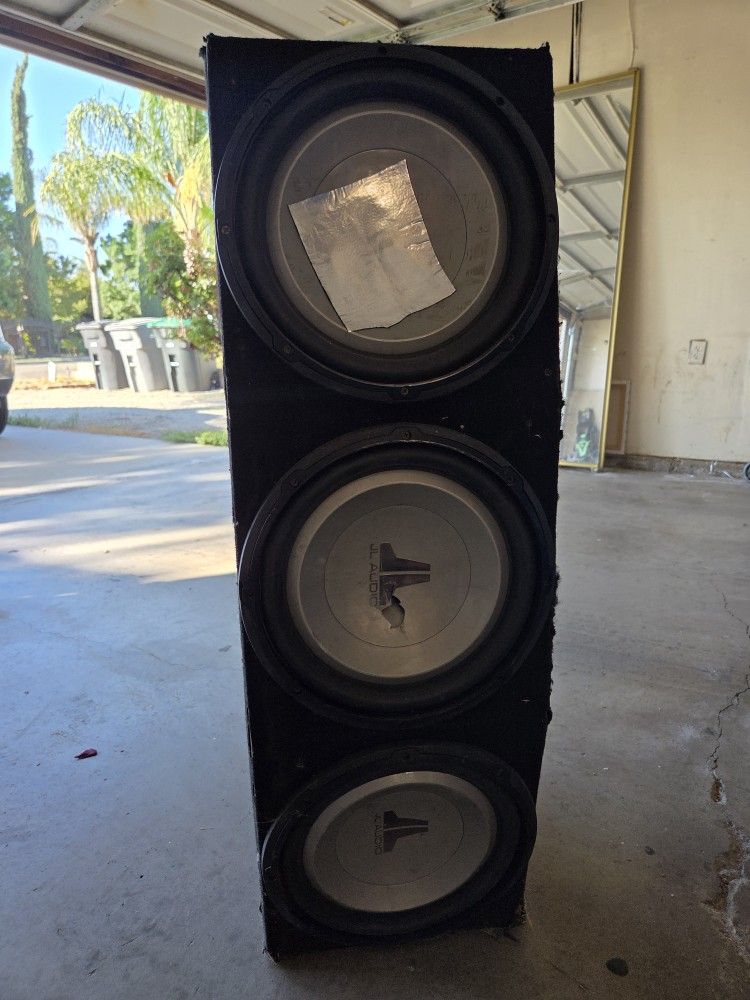 Bosinas Con Cajón. 