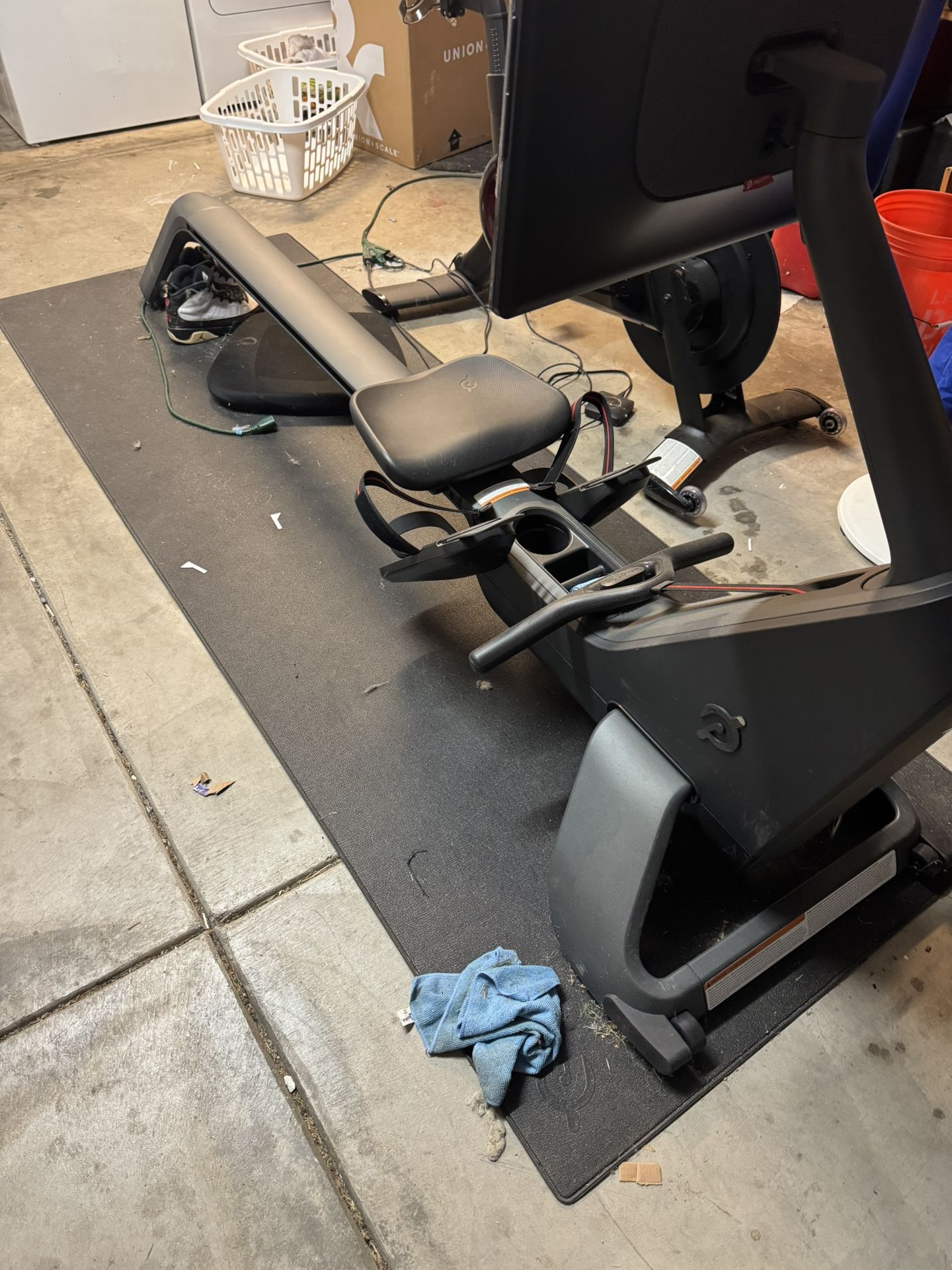 Peloton Rowing Machine