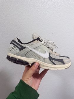Nike Vomero 5