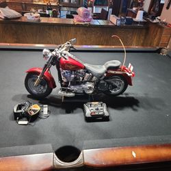 Harley Davidson Fat Boy Radio Controlled RC Motorcycle