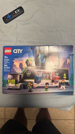 LEGO City Gaming Tournament Truck 60388