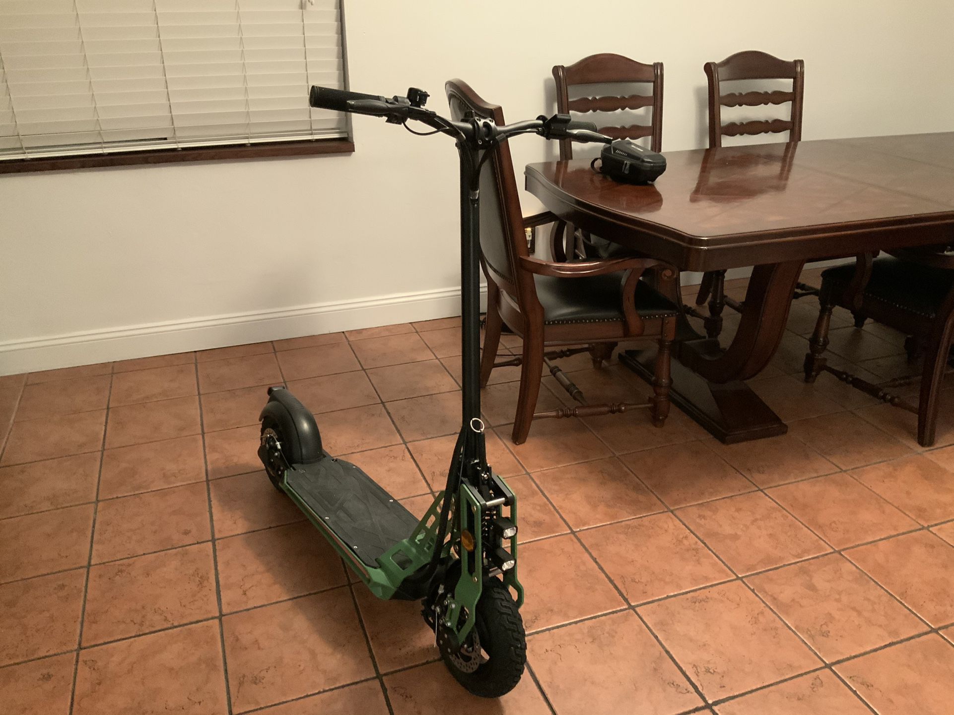 Photo Electric Scooter Special Deal 2 For $1500 Or $1000 Each