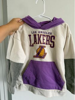 Boy sweater size 5