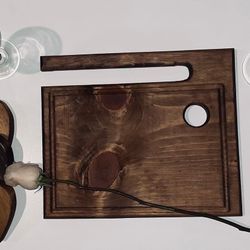 Serving Board With Wine Glasses Holder