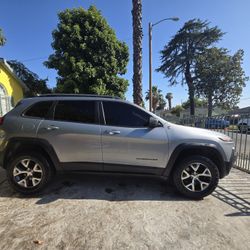2016 Jeep Cherokee