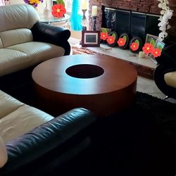 Couches Set Of 3 Very Nice 👍