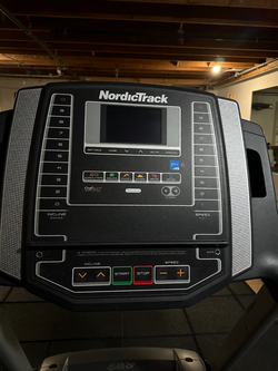 2023 NordicTrack FlexSelect T6.5S Treadmill – Like New, 2.6 CHP - Cresskill, NJ