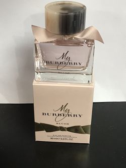 MY BURBERRY BLUSH PERFUME FOR WOMEN ORIGINAL AND BRAND NEW IN THE BOX.