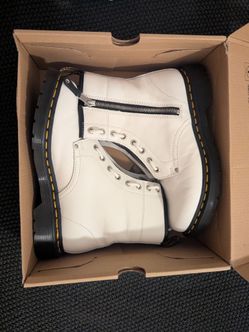 Docs White
