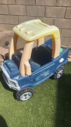 Little tikes car