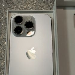 iPhone 14 PRO White UNLOCKED Like New