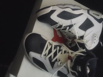 Air Jordan 6 size 8 $160