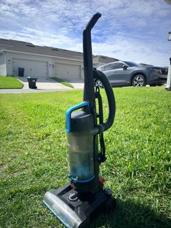 Bissell PowerForce Helix Upright Vacuum Cleaner
