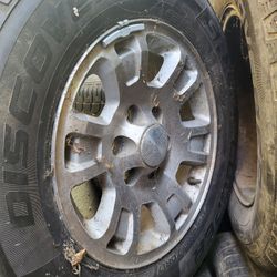 17" OEM GMC WHEELS