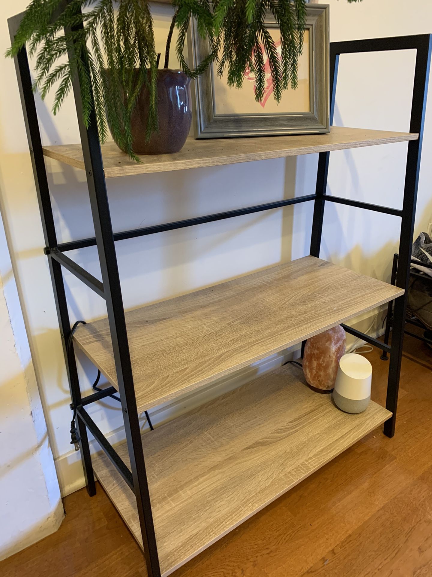 3-tier Ladder Bookshelf