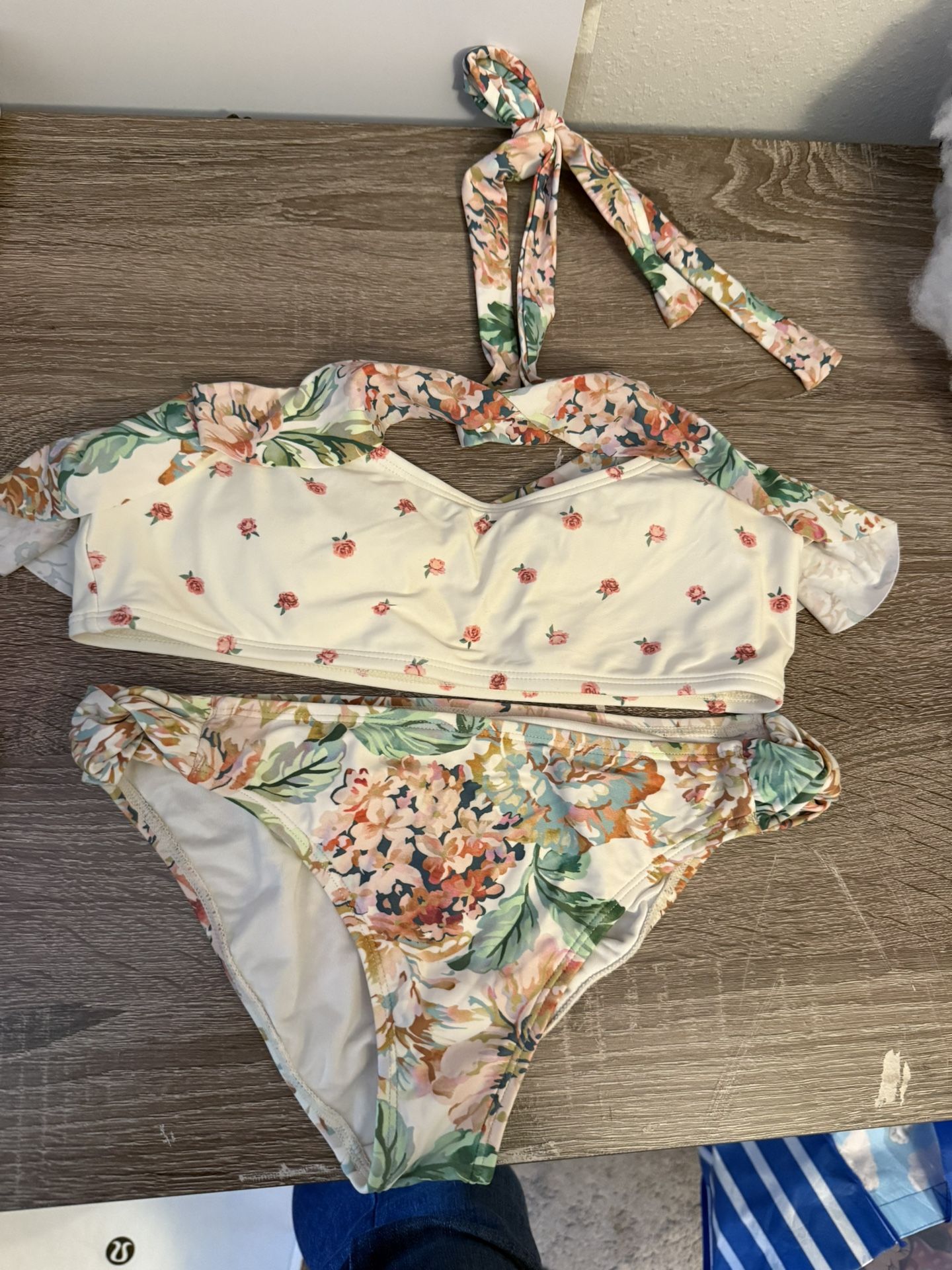 Girls O’Neil Swimsuits