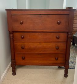Antique Cherry Wood 4-Drawer Dresser