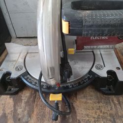 Chicago Electric Compound Miter Saw