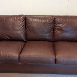 Crate And Barrel Leather Sofa & Recliners 