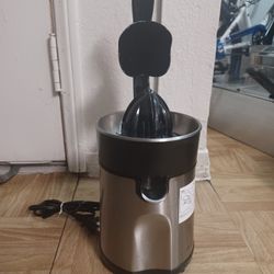 Electric Citrus Squeezer