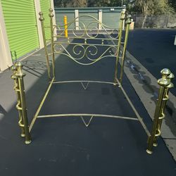 Amazing Vintage Queen Size Bed Frame 