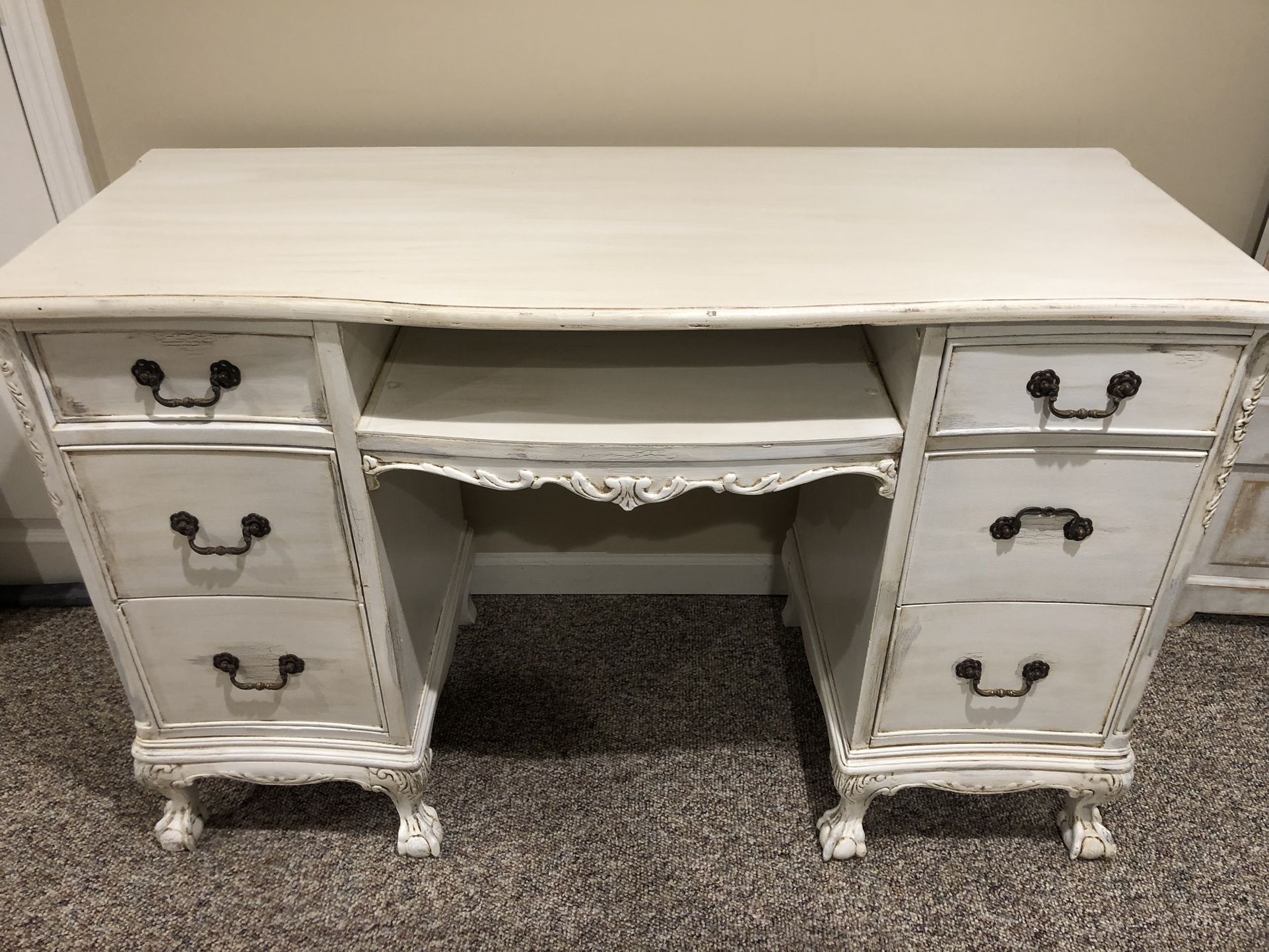 Vintage Desk Furniture