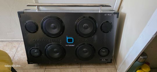 Bumpboxx Up Rock V1s