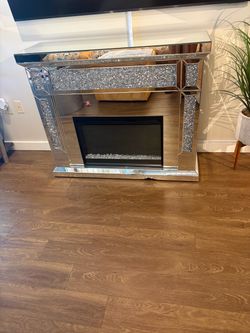 Mirrored Electric Fireplace with Crystal Detail