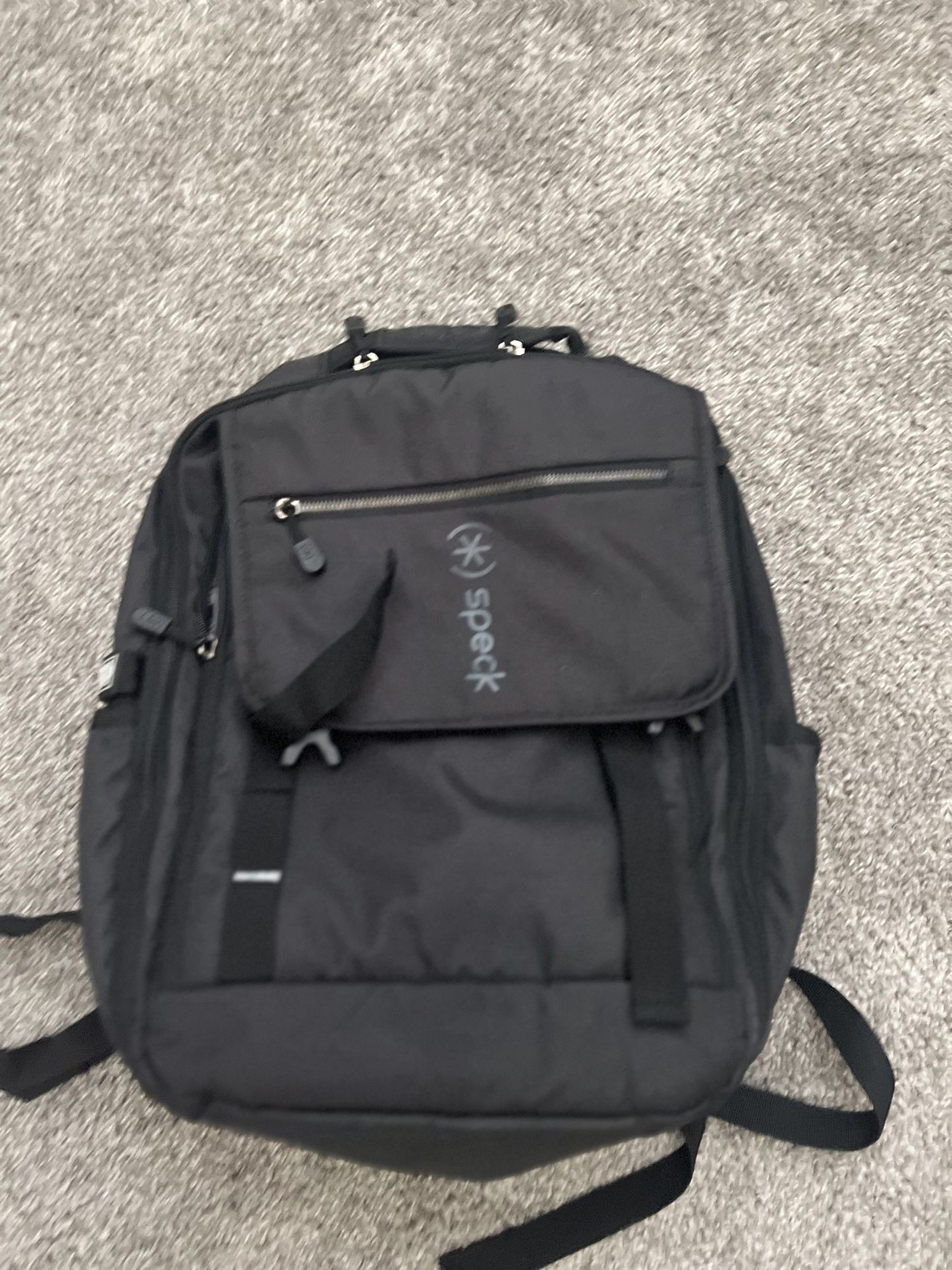 Speck Laptop Travel Backpack Black for Sale in Champions Gt, FL