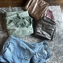 WOMENS JEANS