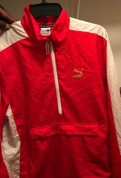 Red puma windbreaker sz M