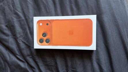 iPhone pro max 17