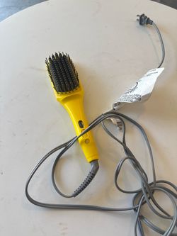 Brush/ Heated Straightening Brush