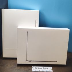 Apple MacBook Air M2 Chip 15in Laptop - $1 DOWN TODAY, NO CREDIT NEEDED