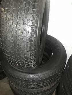 Bridgestone 265/65/17