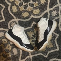 Jordan 11 Neapolitan 