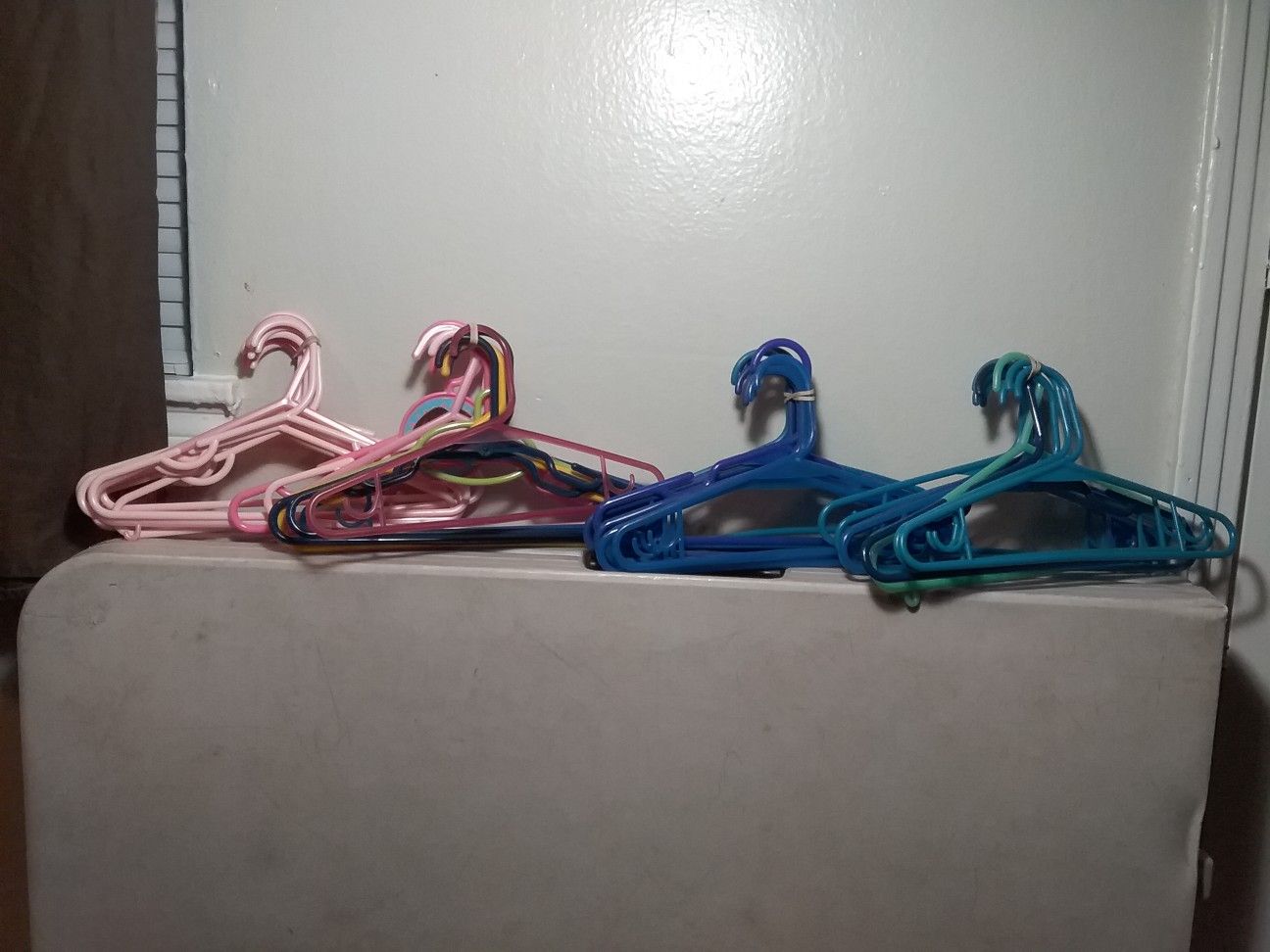 Kids clothes hangers