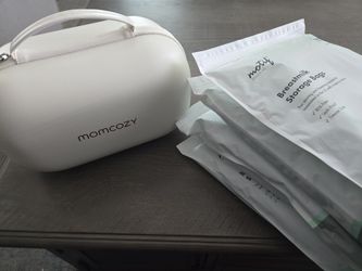 Momcozy Breast Pump and Storage Bags